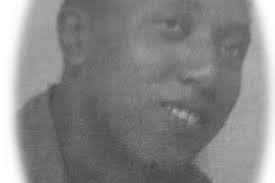 Dessie Davis's Instagram, Twitter & Facebook