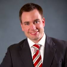 LEAS ROBERT W ATTORNEY AT LAW