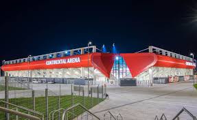 Das jahnstadion regensburg (vormals continental arena) ist seit der saison 2015/16 die heimat des ssv jahn regensburg. Betze Auswarts Ssv Jahn Regensburg Fck De