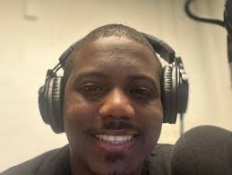 Great job to our broadcasters John Halwood and Jake Mauriello for calling  Game 1 of today's doubleheader for @camdencc_bsbl. 🗣️ John called Game 2  by himself!😤 Special shout-out to Corey Avery for