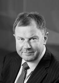 A LEADING LIGHT IN DENTAL EDUCATION CLAIM THREE HOURS OF CPD AT SDMAG.CO.UK  ALAN WALKER KYLE ANDERSON BOB PHILPOTT ROBERT SMY