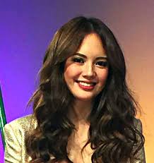 Ellen, 'di masagot ang tanong sa tunay na relasyon nila ni Baste-Balita