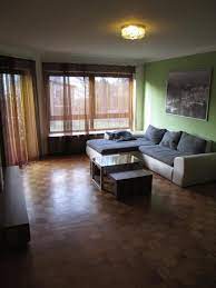 1.500 € berliner altbau nach sanierung mit balkon: 3 Zimmer Wohnung Zu Vermieten Taublingstrasse 43 91058 Erlangen Tennenlohe Erlangen Mapio Net