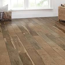 Home Decorators Collection Ann Arbor Oak 8 Mm Thick X 6 14 In Wide X 47 64 In Oak Laminate Flooring Flooring Oak Laminate
