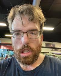 Russell Greer's Instagram, Twitter & Facebook