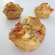 Cake Sale Thon Poivron Tomates Et Feta Les Cuilleres En Bois Muffins Moelleux Muffins Sales Cake Sale Thon
