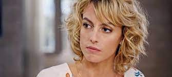 Sara mortensen is an actress, known for déflagrations, astrid et raphaëlle (2019) and in safe hands (2018). Sara Mortensen Plus Belle La Vie Blessee Par Son Depart De La Serie Mce Tv