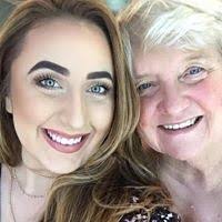 Marilyn Simcox's Instagram, Twitter & Facebook