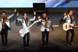 Dec 23, 2018 · if you would like to listen to some great norteno music, try historias que contar by los tigres del norte, one of the best and most durable of norteno bands. Los Tigres Del Norte Debutan Con Mariachi En El Auditorio Nacional