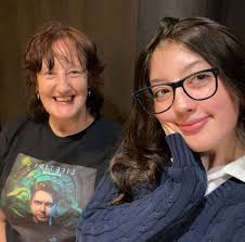 Spring is my favourite time of year, especially in the Peak District! And  Spring means it's Lambing season! When out in our beautiful countryside,  please don't forget spring lambs and ewes waiting