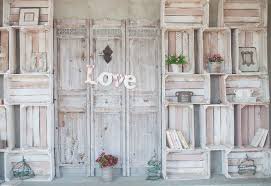 Per fissare un ripiano di legno con tali viti, è necessario utilizzare un trapano, il diametro del trapano può essere 5, 6 e 10 mm. Mensole E Scaffali Fai Da Te Ecco Tante Idee Originali