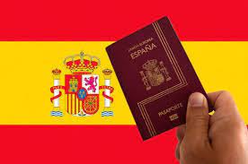 Por ejemplo, los hijos de padre o madre española (o sujetos a la patria potestad de una española), así como aquellas personas que son adoptadas por españoles después de haber cumplido la mayoría de edad. Modificacion Del Procedimiento Para La Adquisicion De La Nacionalidad Espanola Por Residencia El Blog De Jose Carlos Fernandez Rozas
