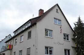 Acquista in anticipo i biglietti del treno da basel badischer bahnhof a bad mergentheim e risparmia. Haus Basel Ist Eine Wohngemeinschaft Frankische Nachrichten
