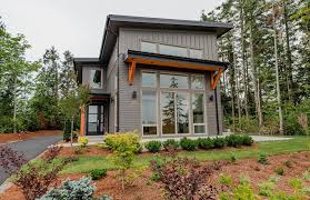 These narrow lot house plans make efficient use of available space, often building up instead of out, to provide the home buyer with the amenities they desire without an expansive footprint. 2 Story House Plans For Narrow Lots Blog Builderhouseplans Com