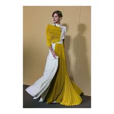 Pleated Dress In 2020 Dresses Pleated Dress Dress Outfits