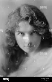 Mcmahon dorothy hi-res stock photography and images