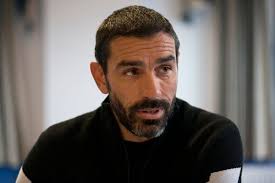 اندية ومنتخبات الموجودة في اعلي موقع يلا شووت مباشر مثل تاريخ تأسيس كل نادي ومنتخب كل لاعب لتستمتع بافضل تجربة في موقع يلاشوت حصري ارابيا yalla. Ø±ÙˆØ¨ÙŠØ±Øª Ø¨ÙŠØ±ÙŠØ² ÙŠÙƒØ´Ù Ø±ÙØ¶Øª Ø§Ù„Ø§Ù†ØªÙ‚Ø§Ù„ Ø¥Ù„Ù‰ Ø±ÙŠØ§Ù„ Ù…Ø¯Ø±ÙŠØ¯