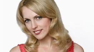 Wir kennen sie als lustige und extravagante figur in bunten outfits, die aber ob es ihr gelingt, ihr altes ich hinter sich zu lassen und wirklich zum engel zu werden, erfahren wir in den neuen folgen, die ab ende februar in der. Sturm Der Liebe Natalie Alison Im Interview Ard Mediathek