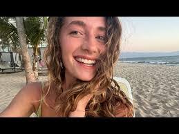 Holly Ebert's Instagram, Twitter & Facebook