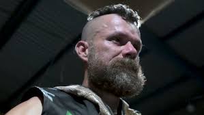 DORIS POWER LA GUERRERA"