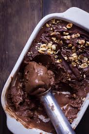 Glace Au Chocolat Aux Noisettes Et A La Pate A Tartiner Vegan