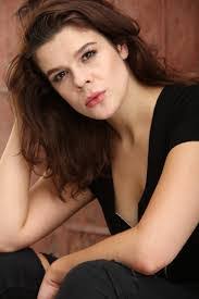 Shannon Mitchell's Instagram, Twitter & Facebook