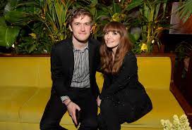 500 bo burnham bilder er tilgjengelige for lisensiering. Bo And Lorene At The Gq Men Of The Year Celebration On Thursday Boburnham