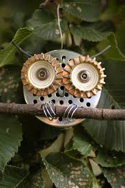 Pin By Patricia Karcher On B Garten Beton Tips Owl Yard Art Junk Art Owl Crafts