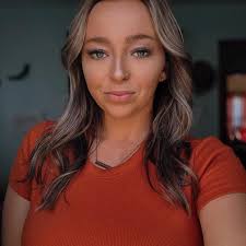 Is it worth going to Broadway in Nashville