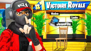 Online features require an account and are subject to terms of service. Cache Cache Dans Le Passe De Fight Fortnite Fortnite Info