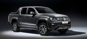 Vw Amarok Dark Label Noir Mat A L Exterieur Noir A L Interieur Dispo Au Printemps 2018 33174 En Allemagne En 4x2 Vw Amarok Volkswagen Amarok Mercedes Vito