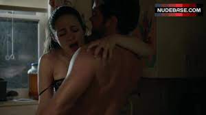 Emmy rossum is leaving shameless , she announced on thursday. Emmy Rossum Sex In Kitchen Shameless 1 35 Nudebase Com