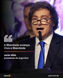 Os Estados Unidos bombardearam Caracas, capital da Venezuela, durante a  madrugada deste sábado (3). Vladimir Padrino Lópes, ministro da Defesa  venezuelano, afirmou que diversas áreas urbanas do país ficaram destruídas  após serem