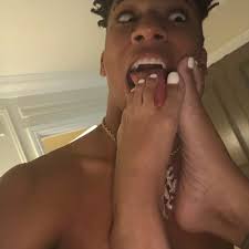 Nle Choppa Raps On A Nle Choppa Type Beat Prod Raesam By B In Ta On Da Beat Awakened choppa, bryson lashun potts, ynr choppa, and bryson potts. nle choppa type beat prod raesam