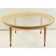 Table Basse Ronde Vintage En Bois Verre Et Laiton 1950 Design Market Table basse en bois de teck ronde avec plateau en verre. table basse ronde vintage en bois verre et laiton 1950