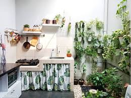 Dapur rumah ovi tampak tidak terlalu besar, namun tetap sangat nyaman, bersih, dan tertata rapi. 20 Gambar Dapur Minimalis Tradisional Yang Gak Bosenin Terbaru 2020