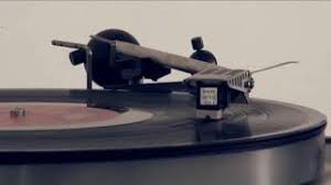 Il s'agit de la suite du film à succès les petits mouchoirs du même réalisateur, sorti en 2010. B O Nous Finirons Ensemble Youtube