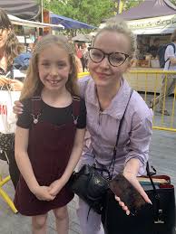 Dove Cameron Meeting Fans Dove Cameron Cameron Sabrina Carpenter