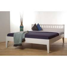 Holzbett 180 200 Beautiful Holzbett Weiss 180 200 Holzbett 160 200 Weiss Die Neuesten Bett Holz Weisses Bett Bett Metall