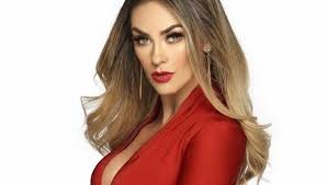 Aracely arámbula husband as of 2020, aracely arámbula is single and enjoying her single life at the … Aracely Arambula Por Que Llaman La Chule A La Actriz Fama Mag