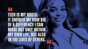 Stephen Burrus's Instagram, Twitter & Facebook