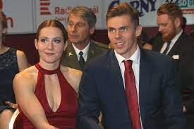 We did not find results for: Helceletovi Tvrdy Pad Rosolove Sebral Vsechny Sily Presto Pro Ni Vybojoval Medaili Aktualne Cz