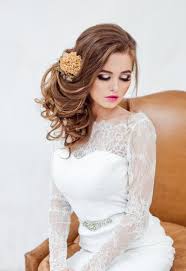 Key Questions To Ask Your Wedding Hairstylist Before You Book It Wedding Hairstyles For Girls Vintage Wedding Hair Wedding Hairstyles