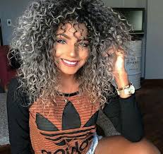 Pin By Tag Gillette On Lovely Eyes Really Curly Hair Curly Hair Styles Colored Curly Hair