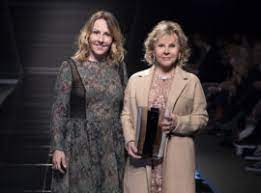 Sign up for free today! Anna Molinari Receives The Si Sposaitalia Award Collezioni