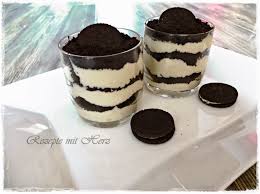 16 Oreo Kekse 200 G Sahne Oder Cremefine 70 G Zucker Gemahlene Vanille 750 G Milch 3 Eigelb Prise Salz Quark Dessert Dessert Einfacher Nachtisch