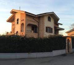 115 case con giardino in vendita a leinì su trovacasa.net, il portale immobiliare con più annunci. Case In Vendita Da Privati Leini Casadaprivato It