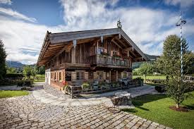 Egerner Hofe Landhausstil Hauser Waldhaus Und Chalet Design