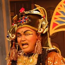 Đại Nghĩa quậy trong Ngày xửa ngày xưa, vé tháng 5 ở Idecaf chỉ còn một ít  trên lầu