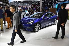 Tsla) performance in china with its model 3 sedan is now being called the heart and lungs of owning tesla stock by wedbush now that tesla has established a solid foundation in china and has considerable appeal and loyalty toward its brand, which is evident in sales figures, the. Tesla Opens Orders For Made In China Model 3 Lowers Price Bloomberg